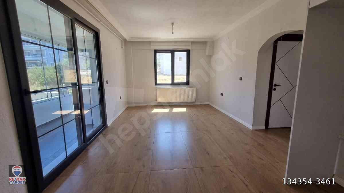 ŞAKRAN 2+1 CAM BALKONLU BOŞ DAİRE