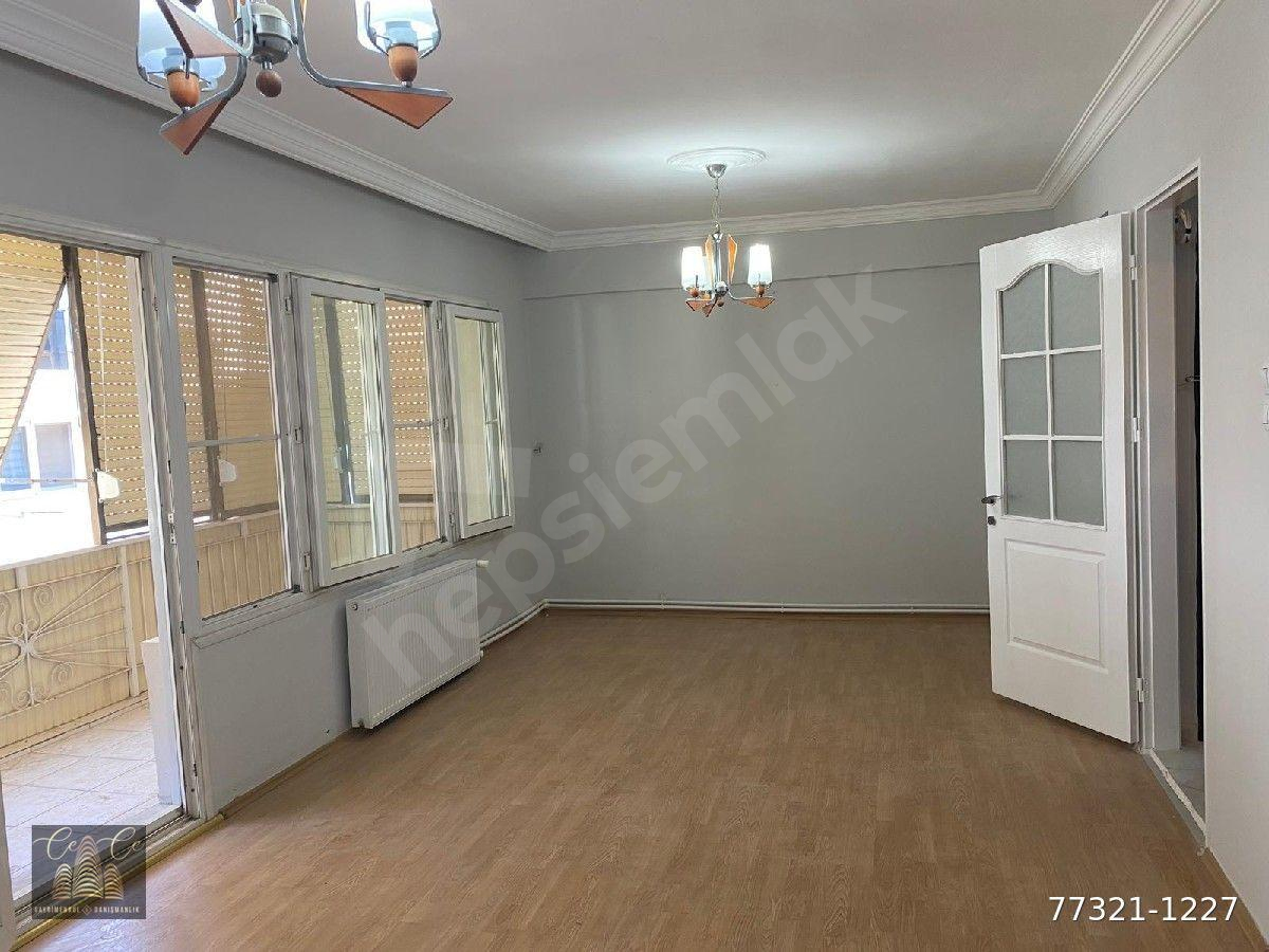 izmir balçova onur mahallesinde 3+1 jeotermalli daire