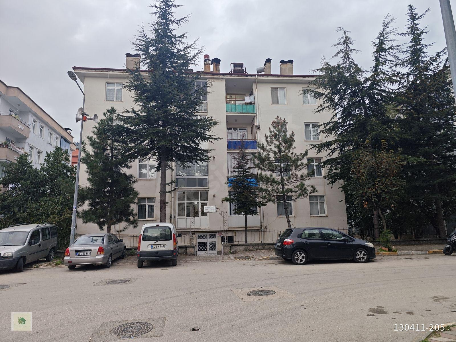 Topçam Emlaktan Yeni Mahallede Satılık 2+1 Daire