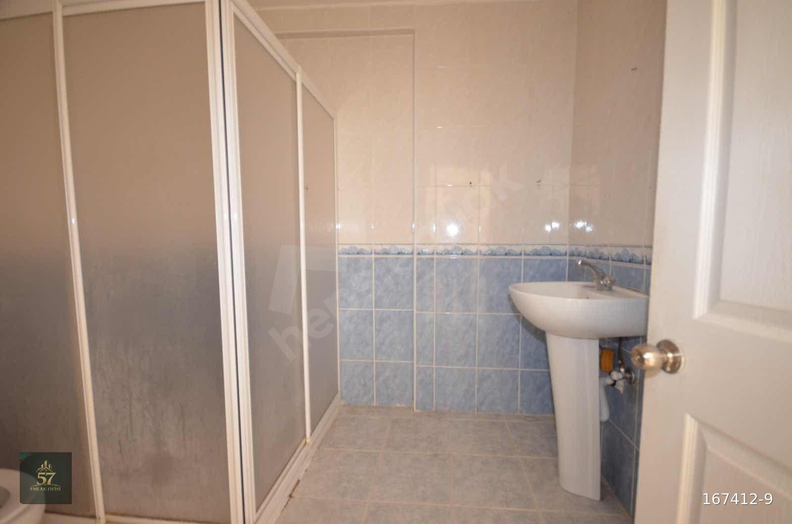 KANUNİ MAHALLESİ SATILIK 3+1 / 125M2 ARA KAT DAİRE