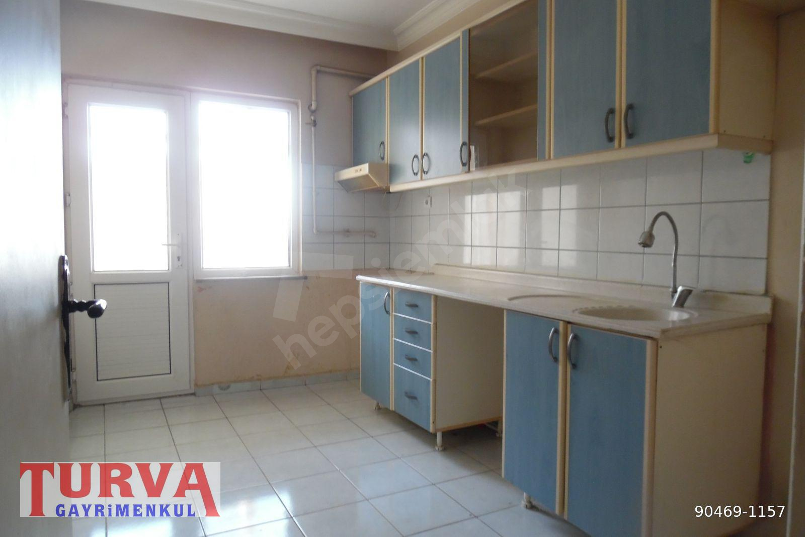 ADLİYE BİNASINA VE DEVLET HASTANESİNE YAKIN KİRALIK DAİRE