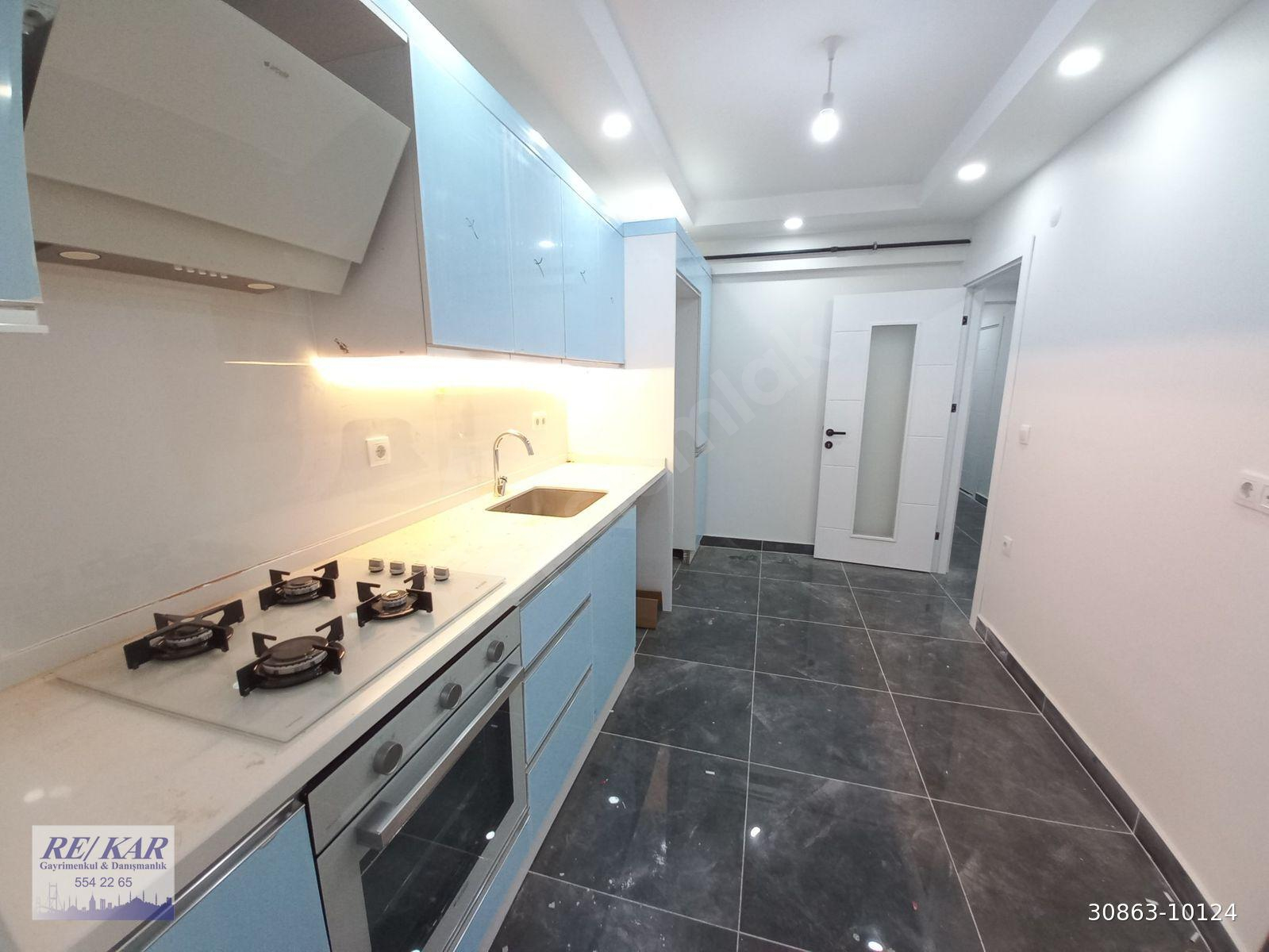 BAHÇELİEVLER YAYLA FERİT SELİM PAŞA CD. SİNE YAKIN 3+1 120M2 2.KAT SIFIR ASANSÖRLÜ ANKSTRE MUTFAKLI
