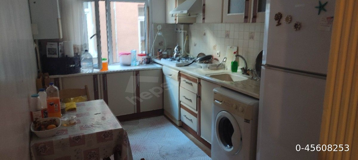 SAHİBİNDEN 65 M2 İÇİ YAPILI ÇOK KULLANIŞLI FULL DAİRE.