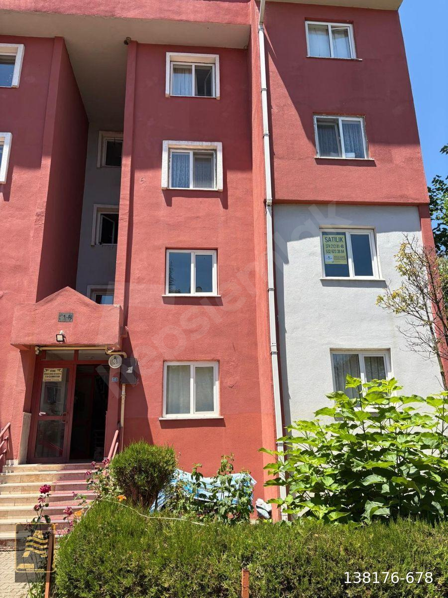 Bolu Merkez Kürkçüler TOKİ'de Satılık 2+1 Daire (80m²)