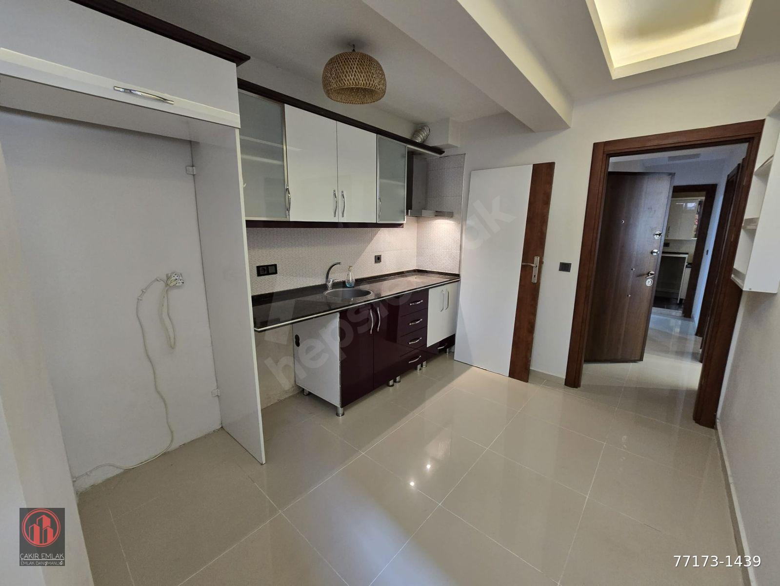 BALÇOVA EĞİTİM MAHALLESİNDE KİRALIK BAHÇELİ 2+1 DAİRE