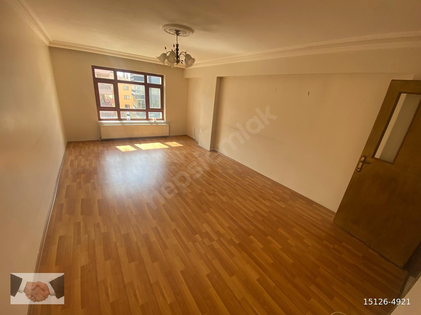 AĞBULUT EMLAK'TAN NATOYOLU CAD. YAKINI SATILIK DAİRE
