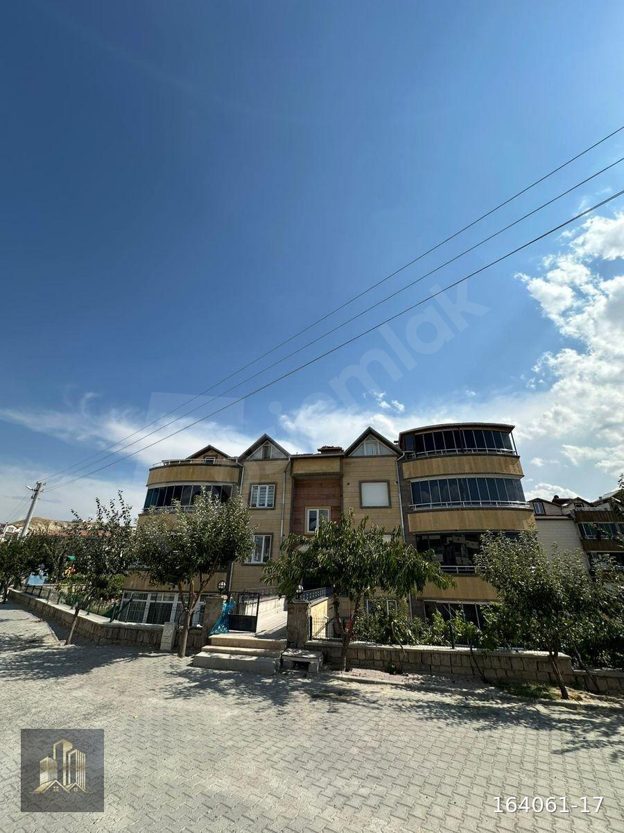 ÜRGÜP BAHÇELİEVLER MAHALLESİ 3+1 MASRAFSIZ DAİRE