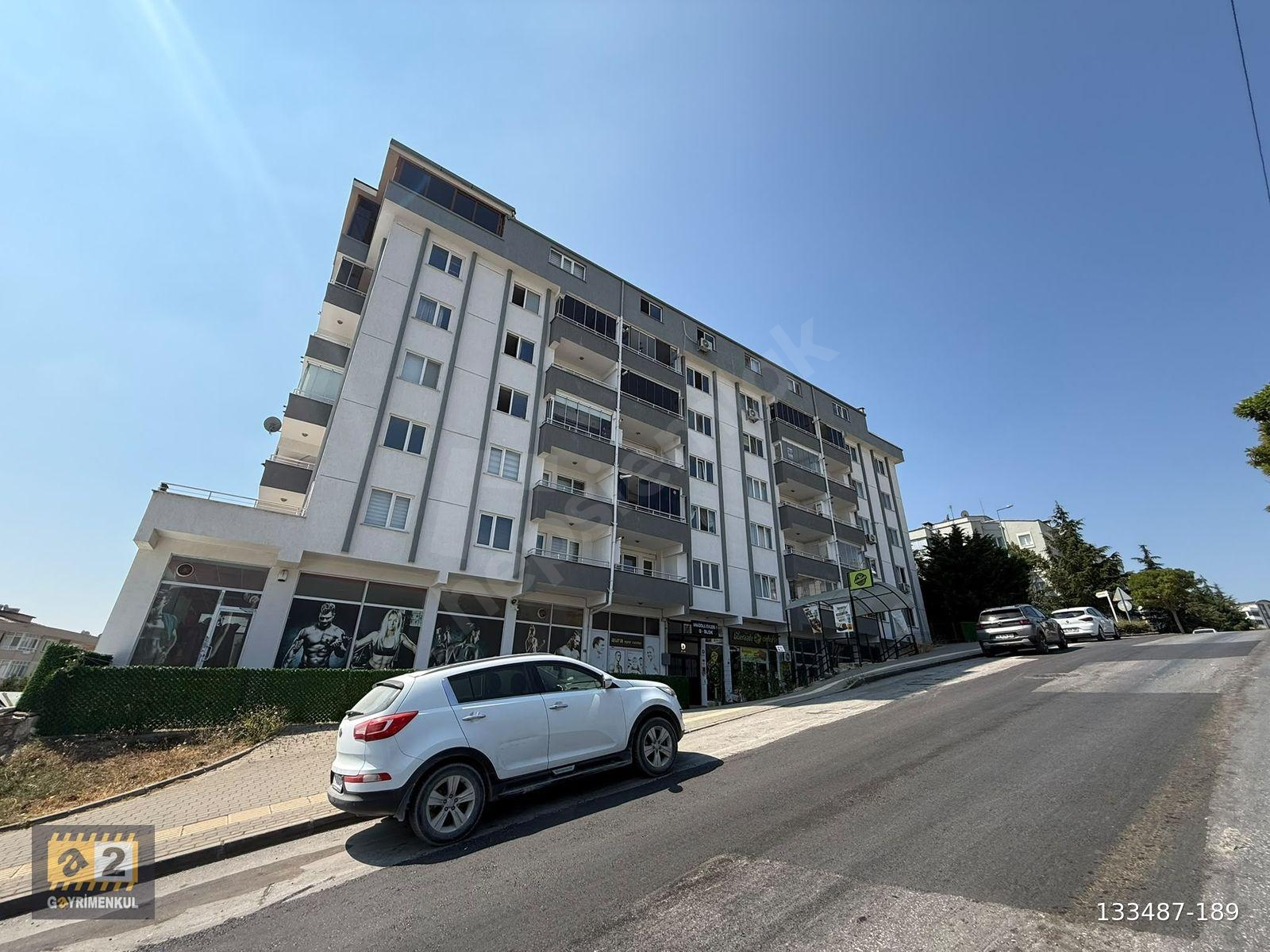 GÖRÜKLEDE HAVUZLU SİTE İÇERİSİNDE KİRALIK 2+1 DAİRE