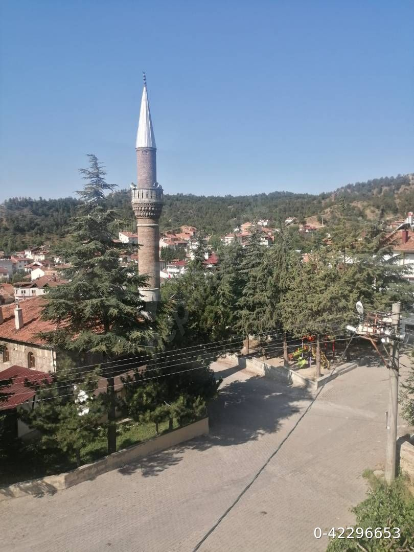 SAKARYA ORTAOKULUNA 100 METRE YAKINLIKTA KİRALIK DAİRE