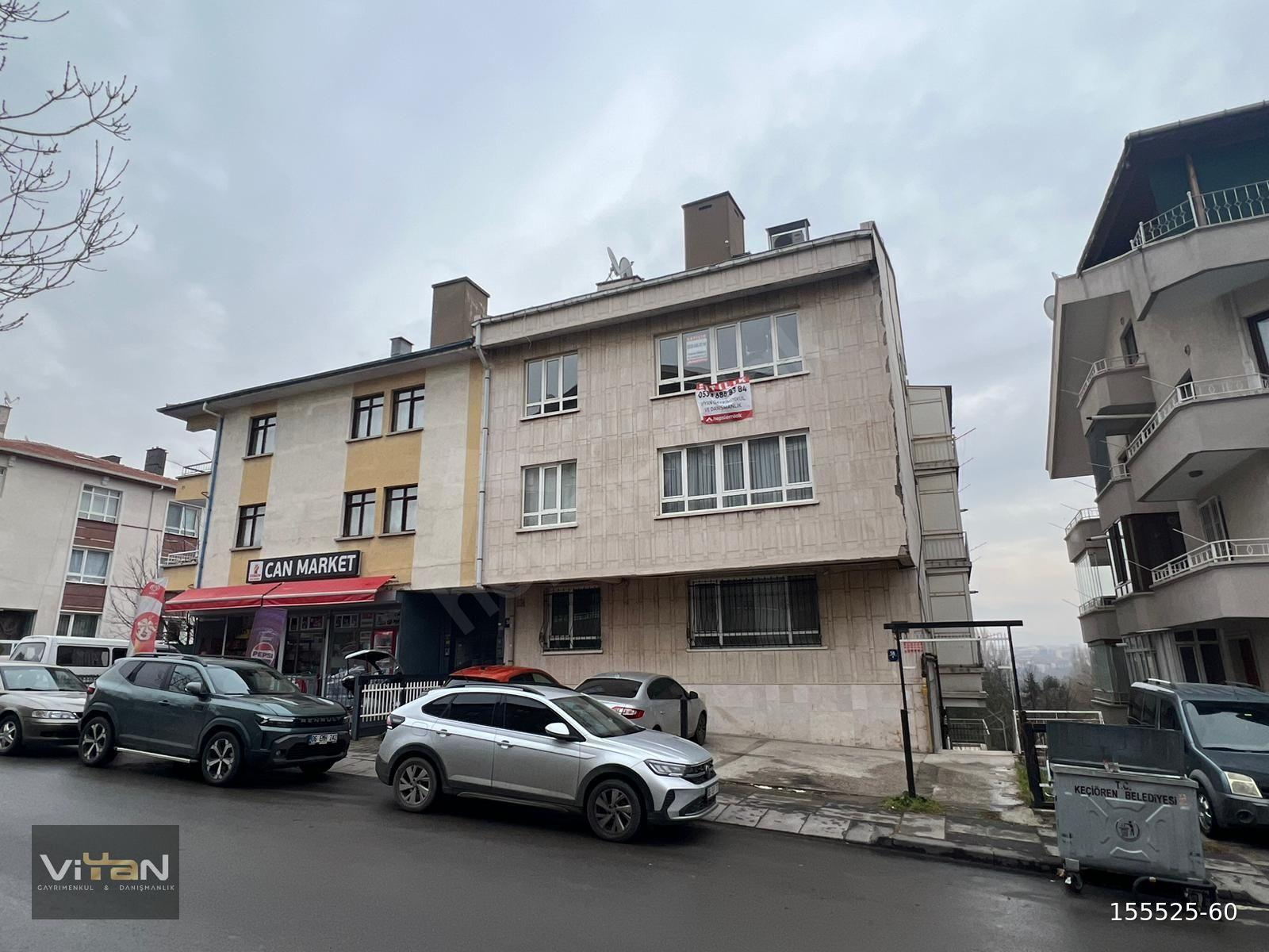 SUBAYEVLERİ MAHALLESİNDE TERASLI DUBLEKS 6+1 SATILIK DAİRE