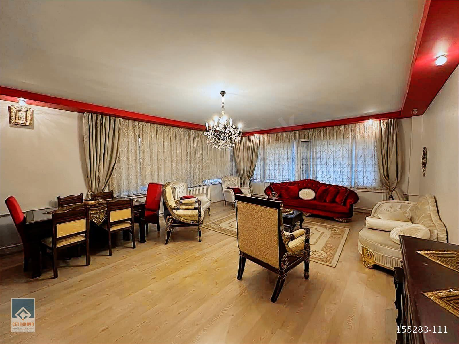FLORYA'DA BEYTİ BÖLGESİNDE YATIRIMLIK 3+1 FIRSAT DAİRE