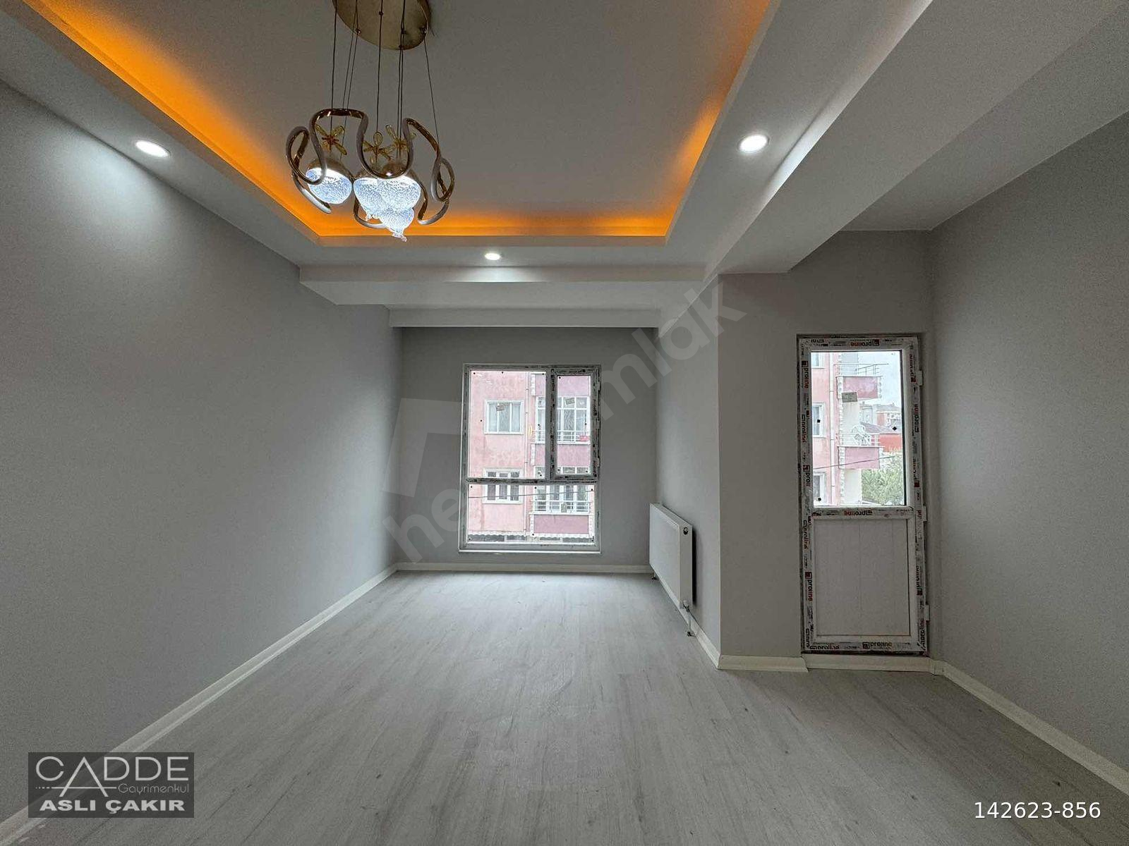 CADDE GAYRİMENKUL'DEN KAPAKLI YILDIZKENT'DE 2+1 SATILIK DAİRE