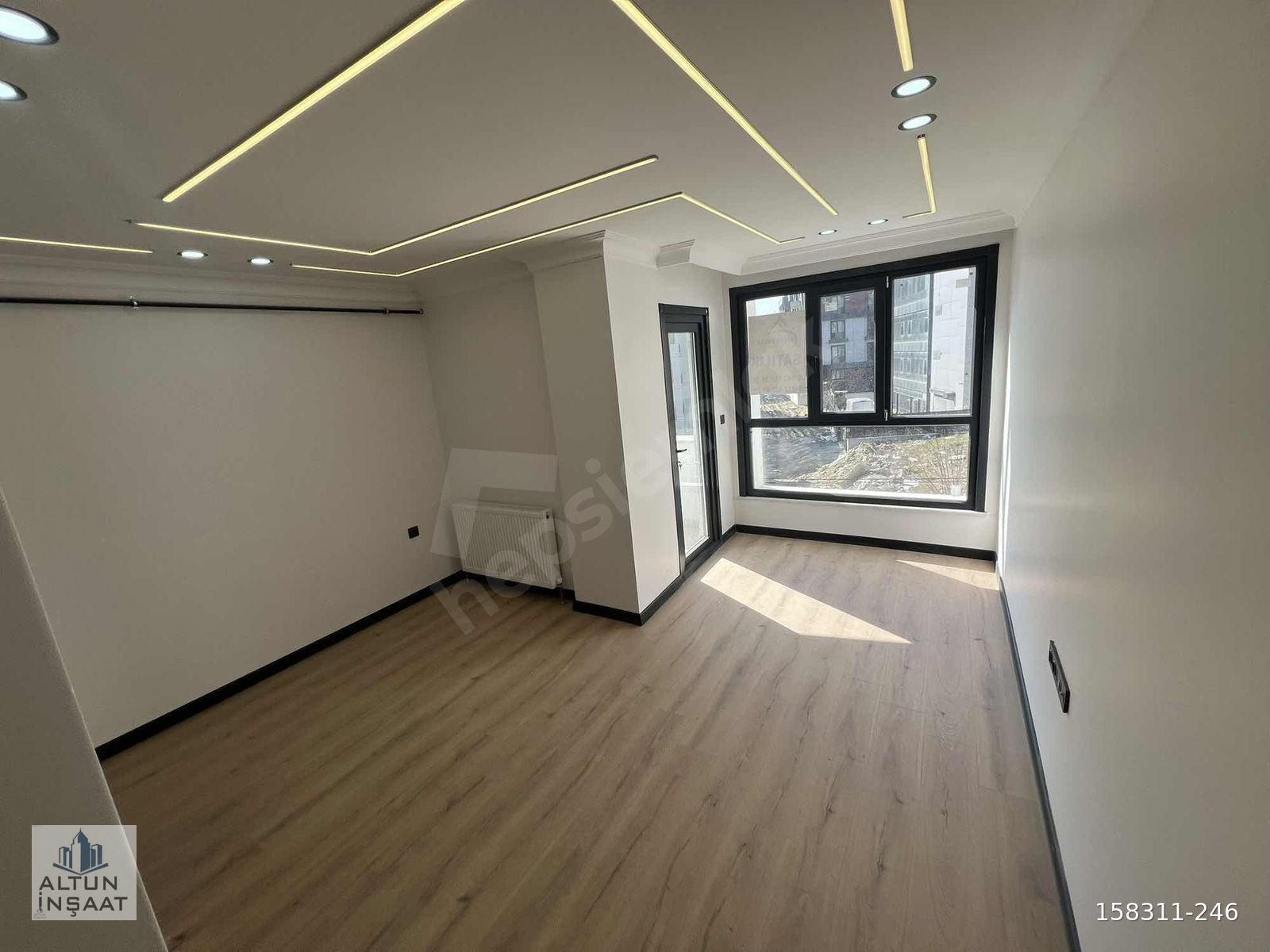 ARNAVUTKÖY VADİ PARK MANZARALI 2+2 150 M2 TERASLI DUBLEX DAİRE