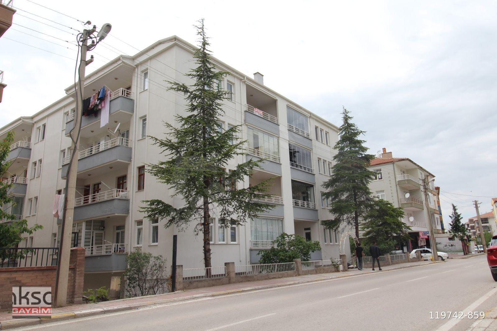AKSARAY HASAS MAHALLESİ'NDE SATILIK 3+1 DAİRE