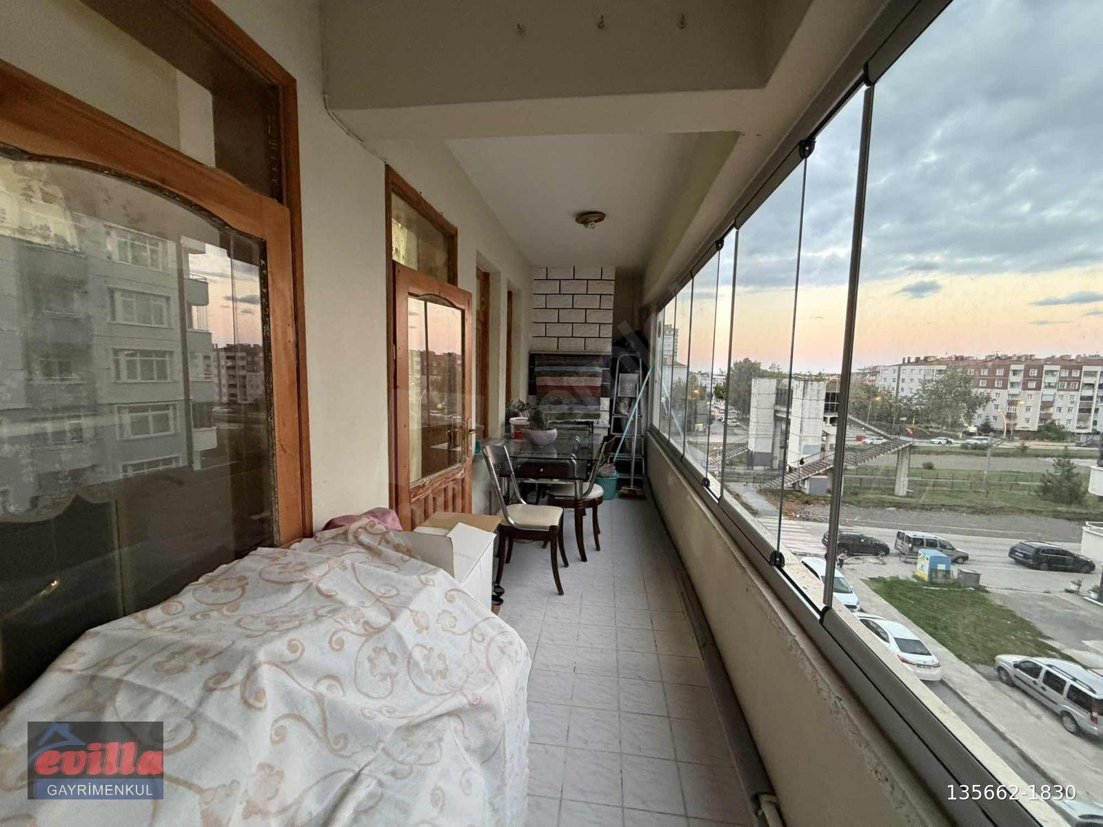 TÜRKİŞ'DE TRAMVAYA KOMŞU ACİL SATILIK 3+1 DAİRE