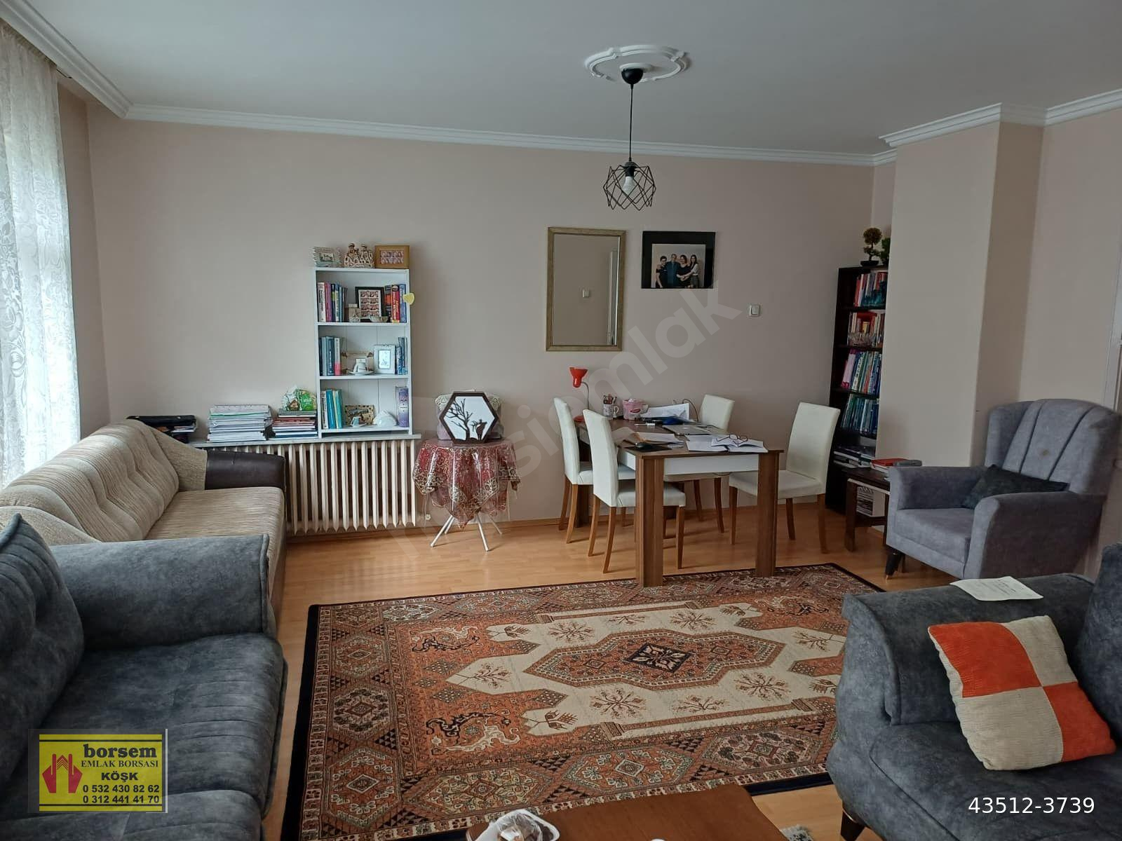 GOP HİRFANLI SOKAKTA UĞURMUMCU CADDESİNE YAKIN 2.KAT ÖN CEPHE 130 M2 3+1 SATILIK DAİRE