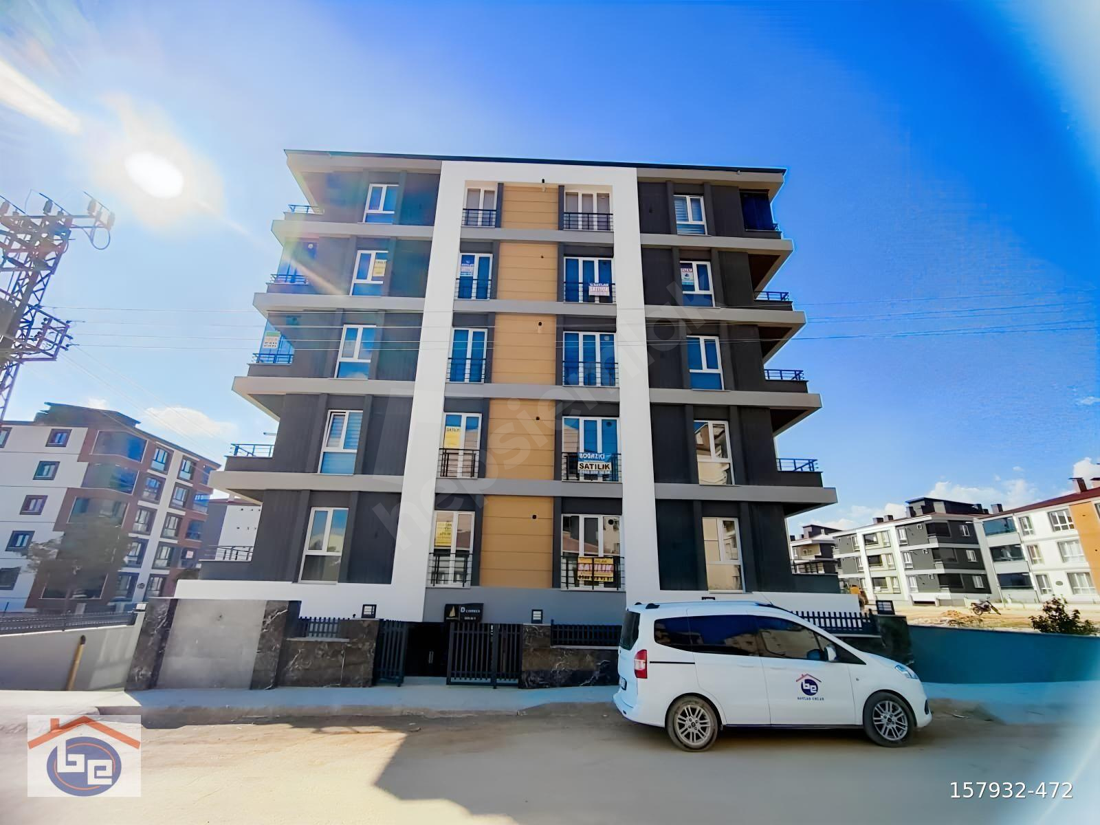 BAYLAN EMLAK'TAN BAHÇELİEVLER MAH.4.KAT 1+1 SATILIK DAİRE