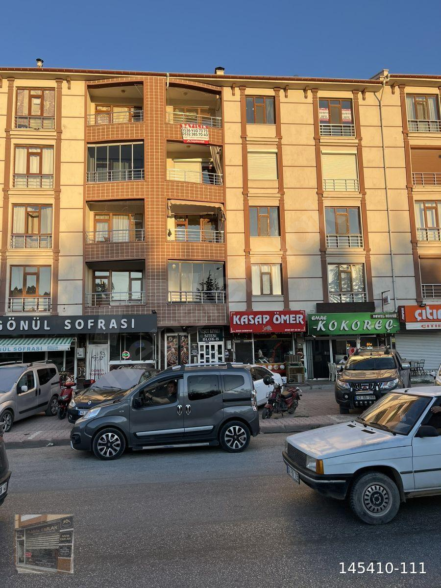 Ankara Konya yolu üzerinde satılık 3+1 daire