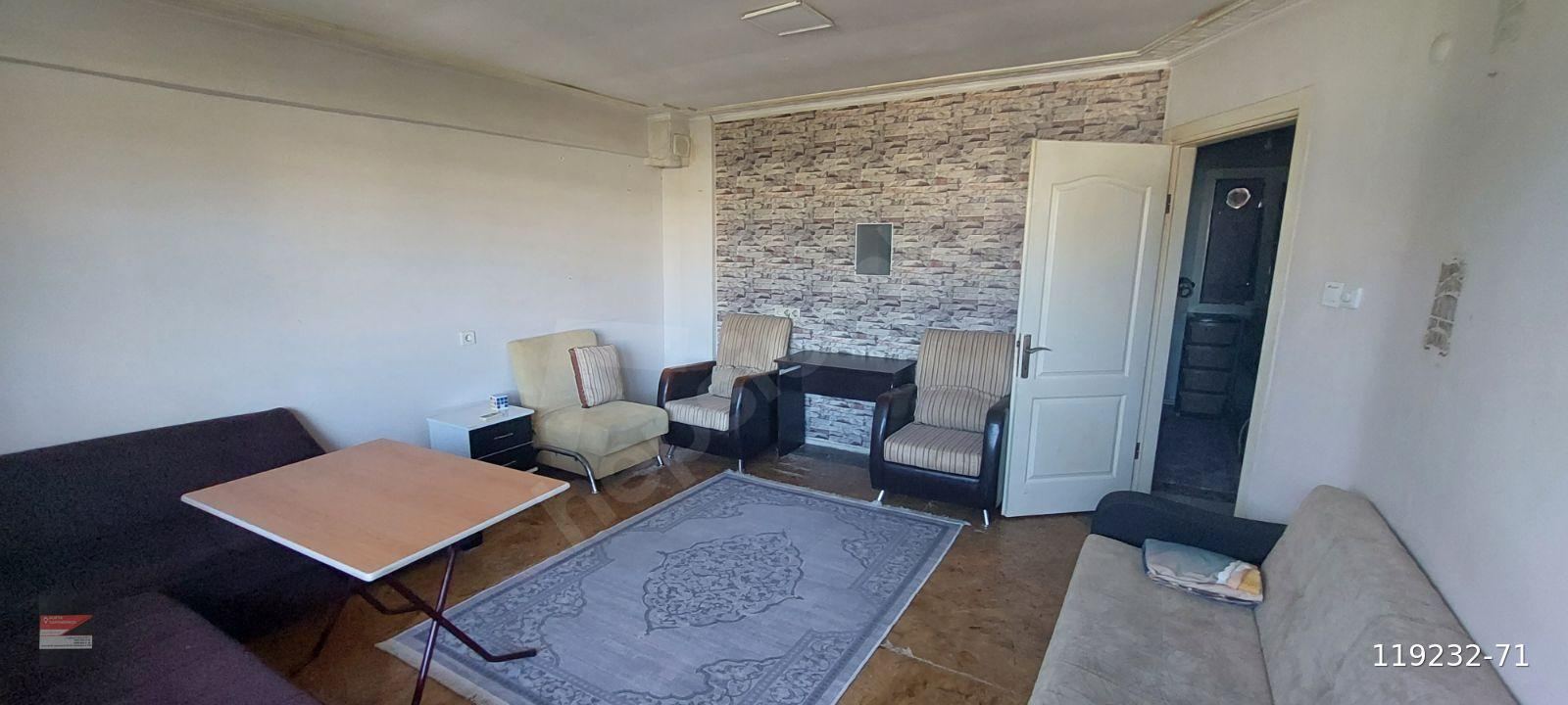 Bornova Kızılay Mah.2+1 Eşyalı Kiralık Daire