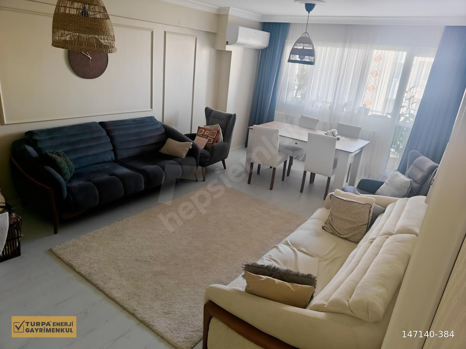 Bayraklıda 3+1 Site İçerisinde Ferah Daire