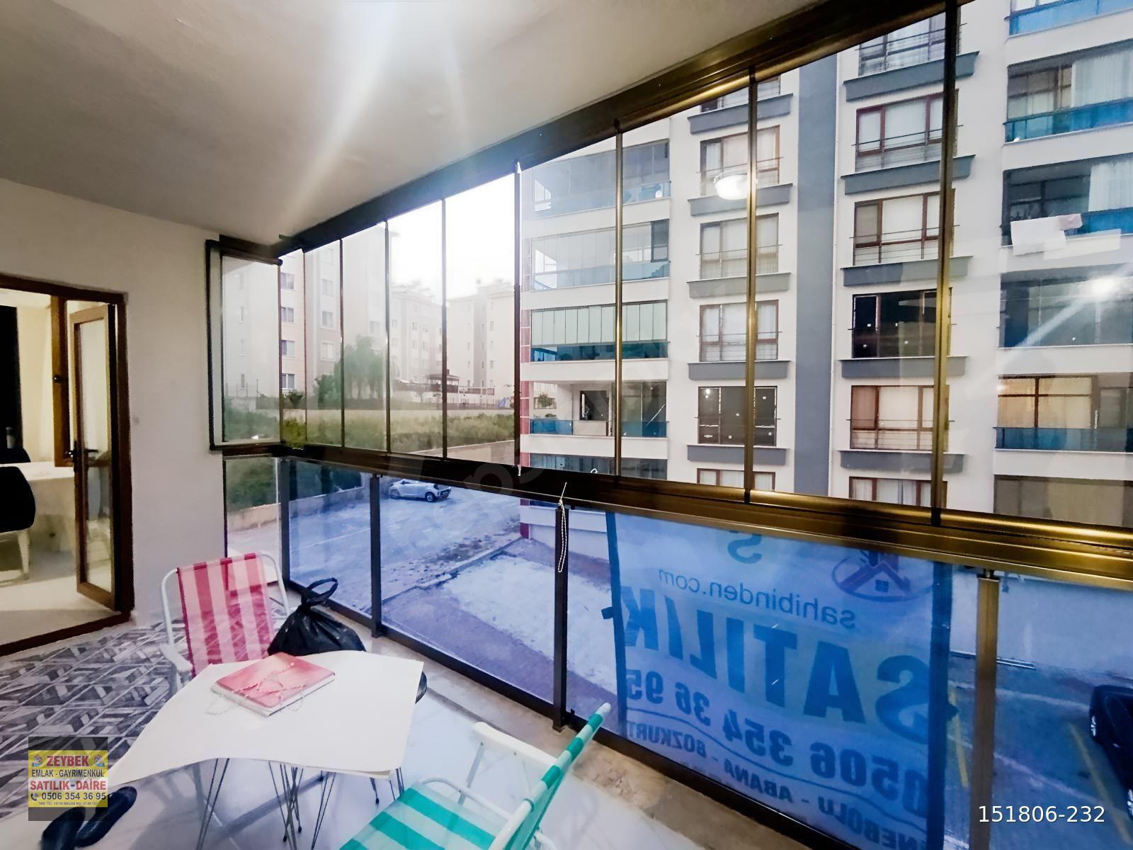Yine * ZEYBEK* den ROYAL LİFE SİTESİ 2+1/105.M2 SATİLİK DAİRE