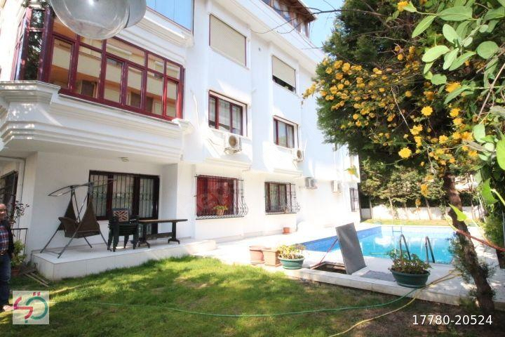 ŞEBNEM ÖZGÜL'DEN MARMARAYA YAKIN 4+1-280 M2 HAVUZLU GENİŞ ARAKAT