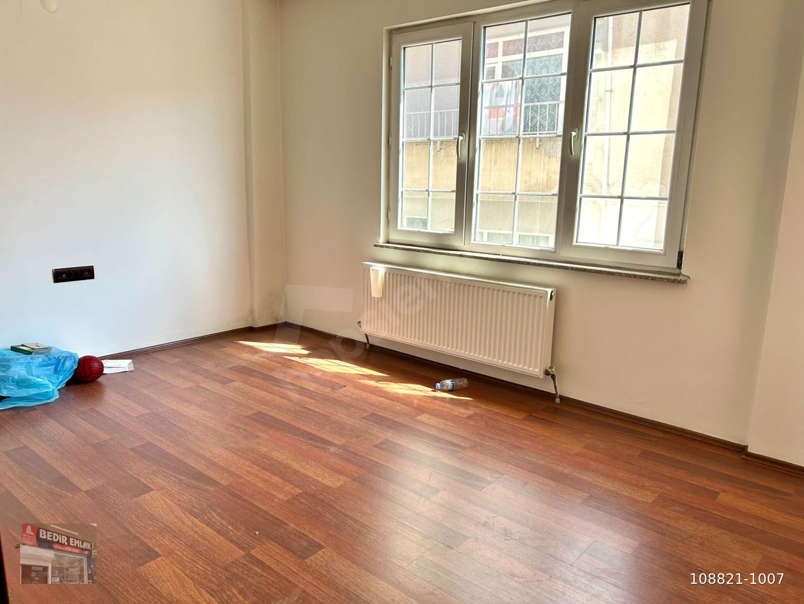 TEKİRDAĞ/SÜLEYMANPAŞA TEKİRA AVM ARKASI GENİŞ 2+1 BAKIMLI KİRALIK DAİRE