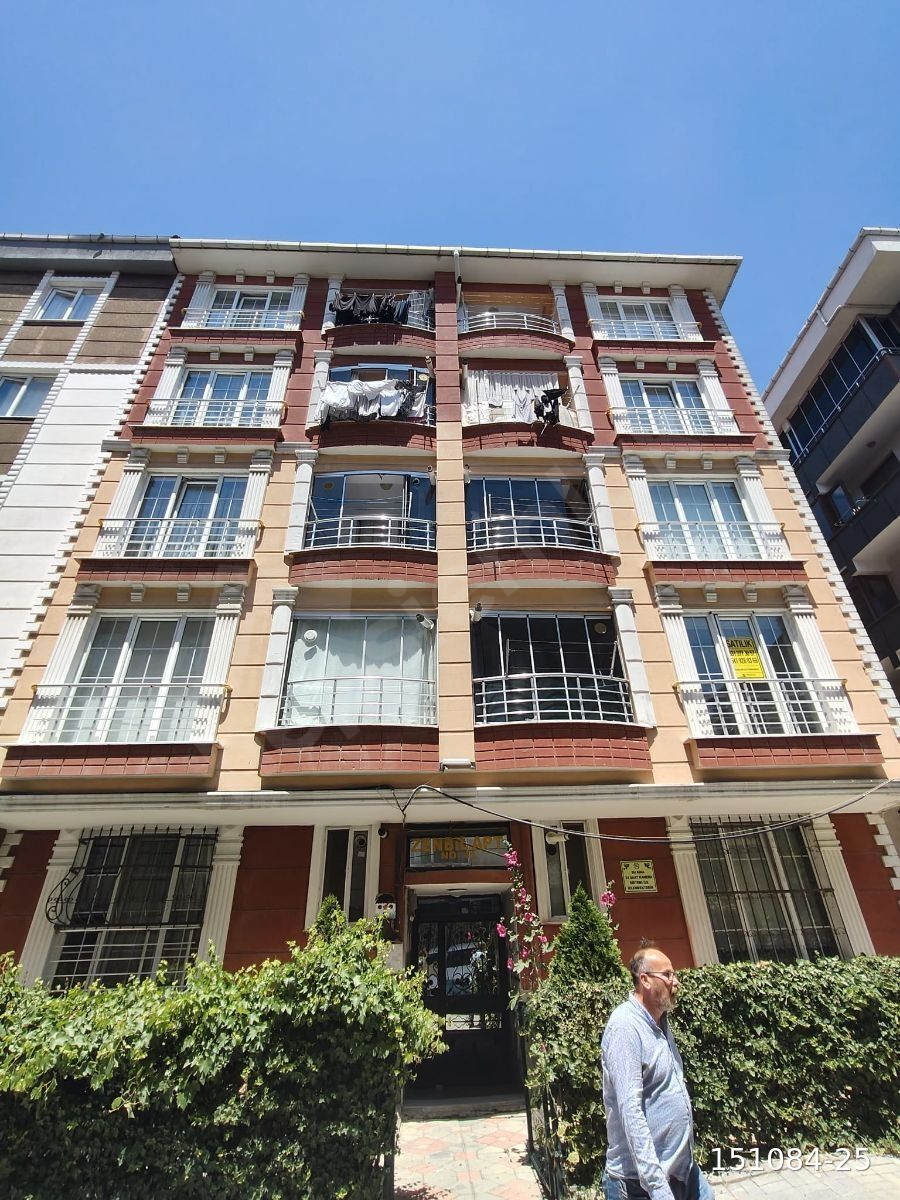 CAN CAN DAN MAVİLİ BAHÇEDE SATILIK 2+1 DAİRE