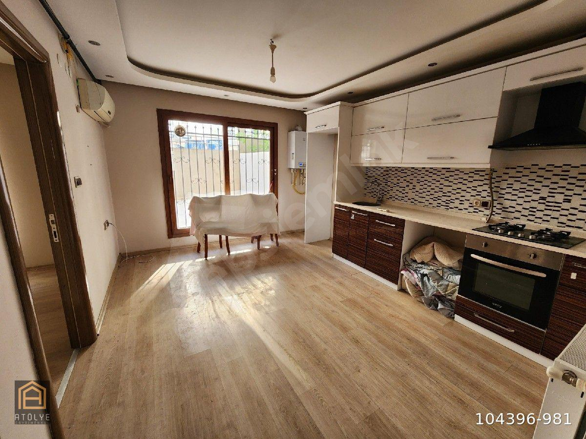Hasanağa Bahçesine 4 dk mesafede Eşyasız Kiralık 1+1 Daire