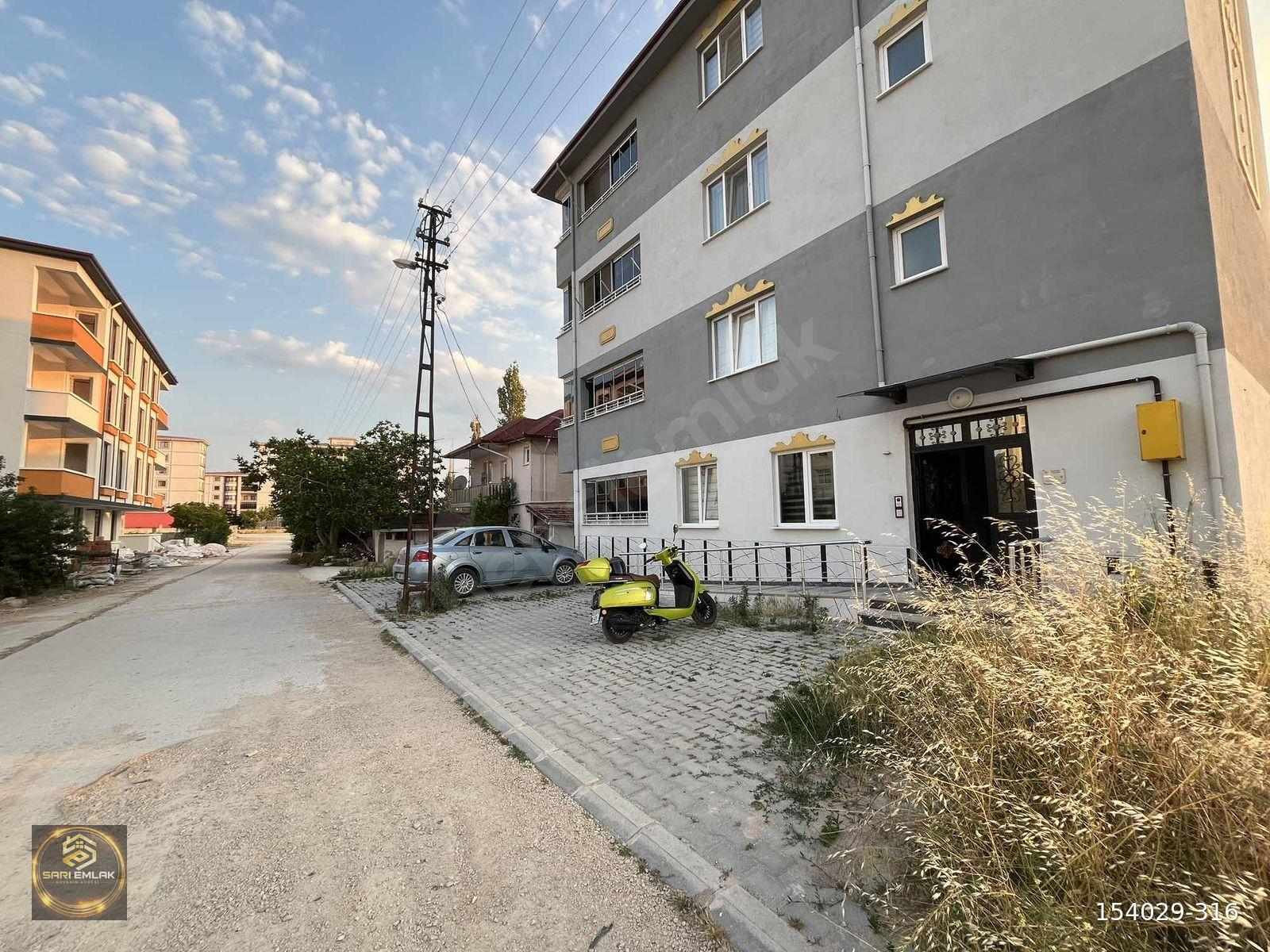 SARI EMLAKTAN SATILIK 2+1 DAİRE