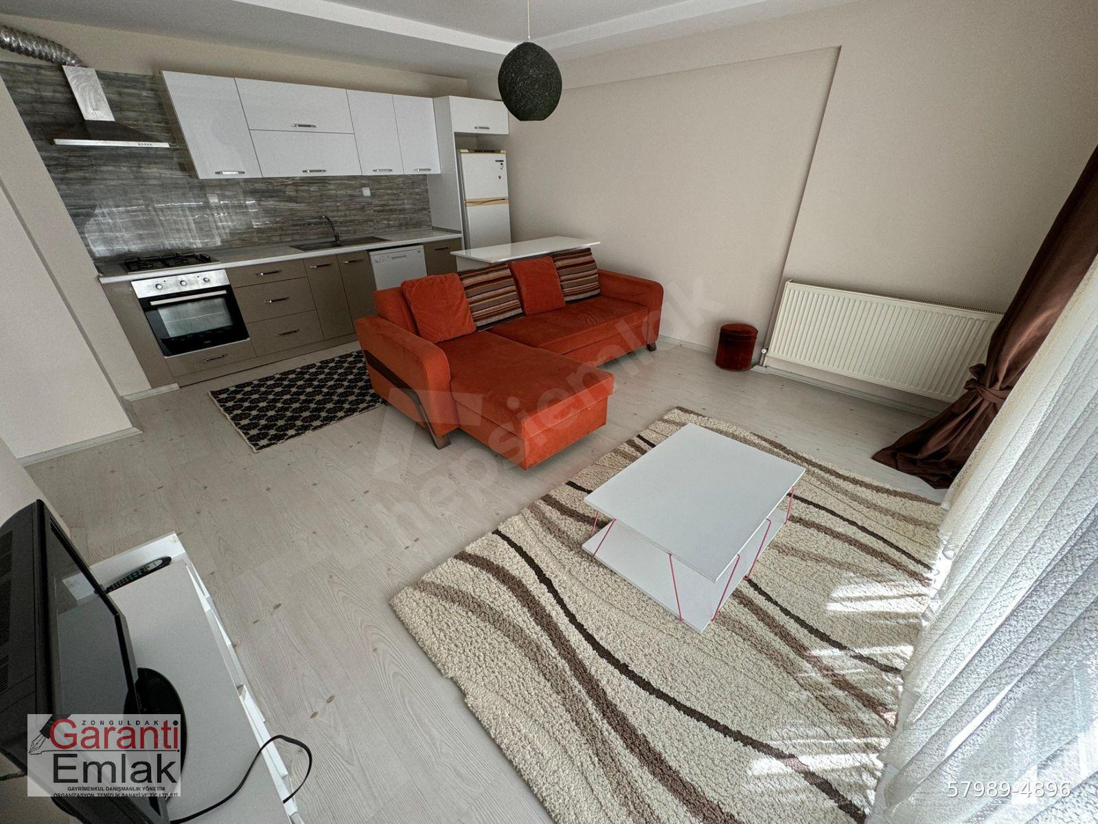 ZONGULDAK GARANTİ EMLAK RESEPSİYONLU VE KAPALI OTOPARKLI LİKMAN'DA FULL EŞYALI 1+1 KİRALIK DAİRE