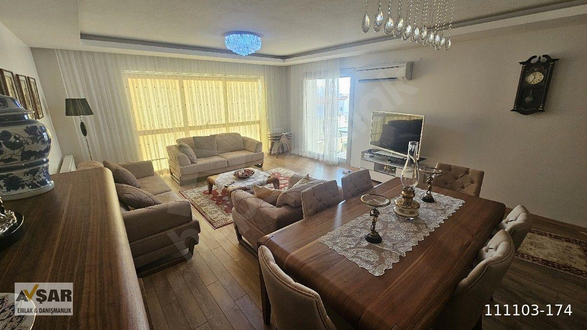 AVŞAR EMLAKTAN GÜZELYURT'TA 4+1