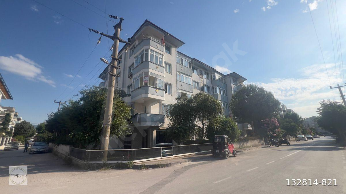 SAHİL MAHALLESİNDE DENİZ MANZARALI SATILIK 3+1 DAİRE
