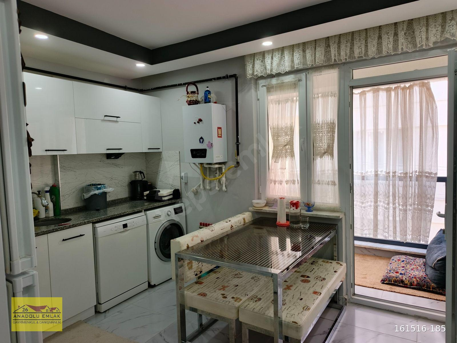 ESENTEPE EĞİTİMCİLER CAD. YAKINI SATILIK 3+1 DAİRE