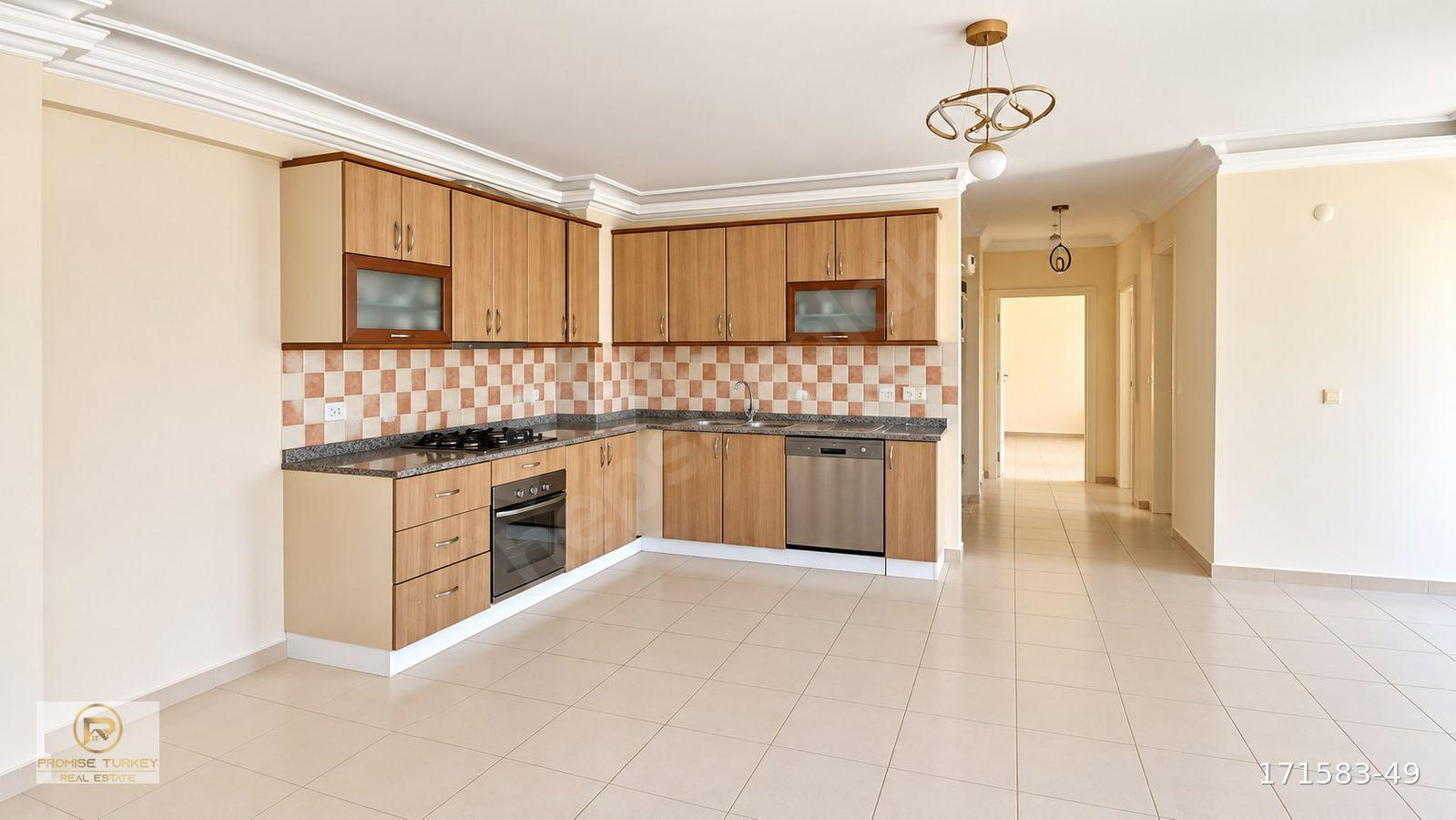 ALANYA CİKCİLLİ’DE ALANYUM AVM ARKASINDA SATILIK 2+1