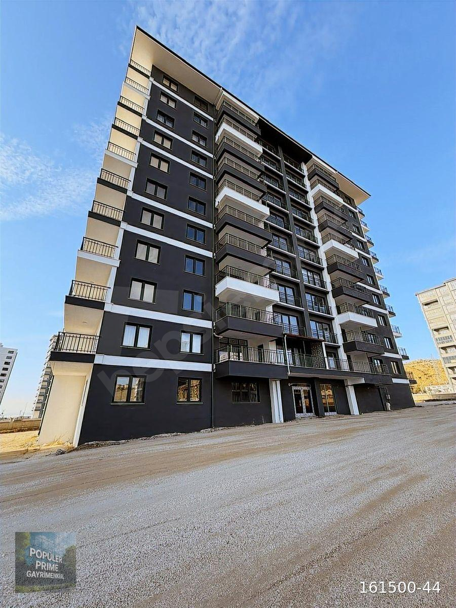ŞEREFLİKOÇHİSAR AKÇAKENT SİTESİNDE 3+1 SATILIK LÜX DAİRE