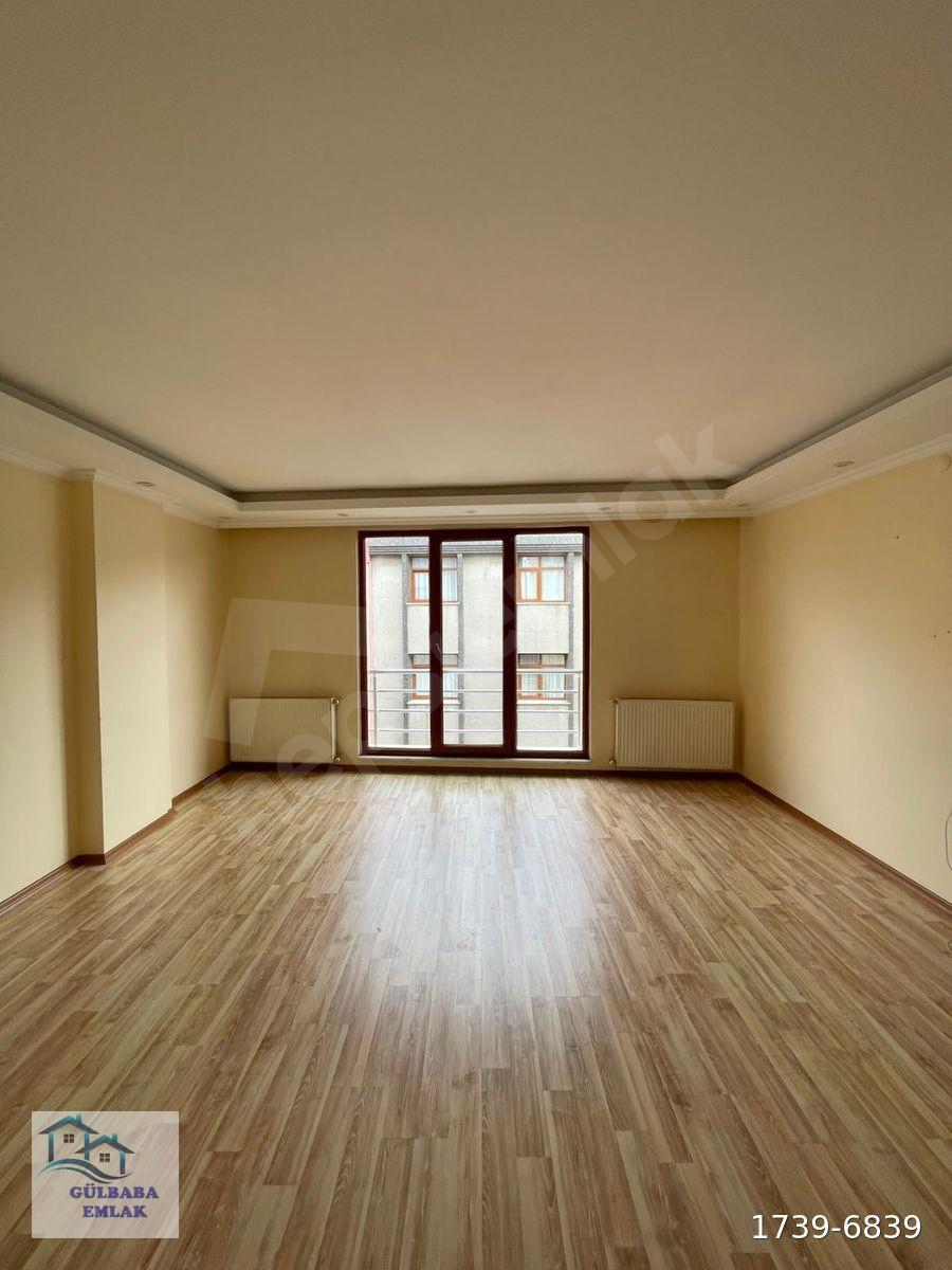 Gülbaba Emlaktan Ulubatlıda 12 Yıllık Binada 4+2 Dubleks Daire