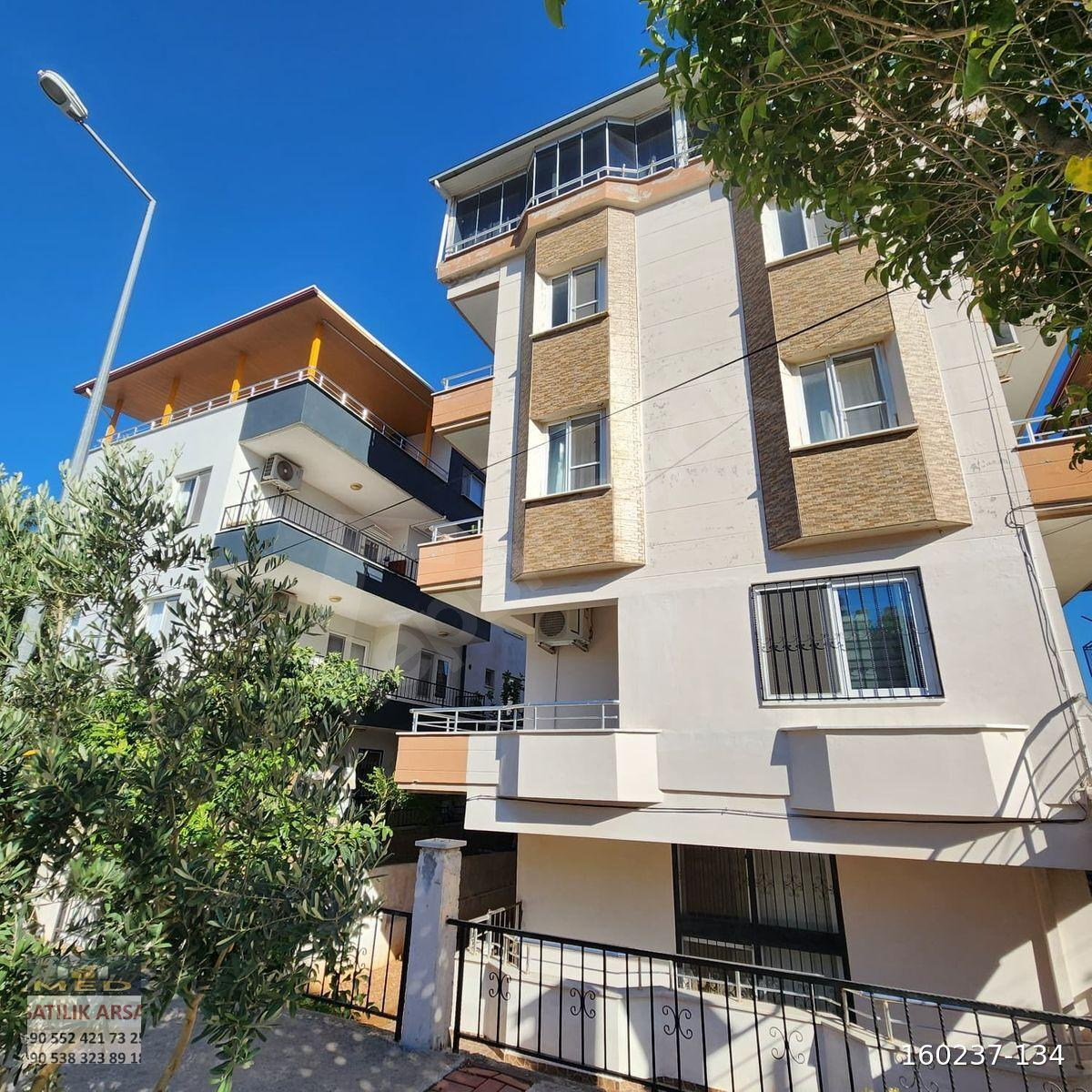 didim merkezde 1+1 ayrı mutfak 2.kat daire