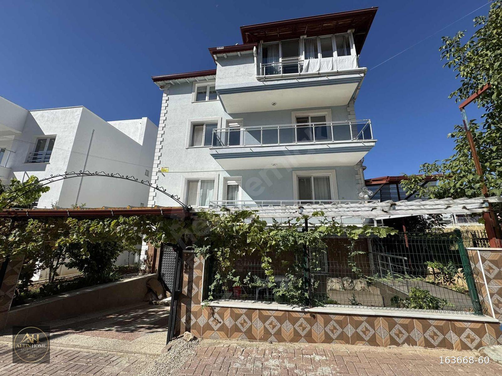 ALTIN HOME GM'den KEMALÖZ MH KİRALIK ARAKAT MÜSTAKİL 3+1