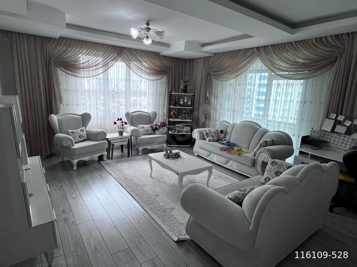 DİYARBAKIR YENİ STADYUM YOLU ÜZERİ 4+1 SATILIK DAİRE