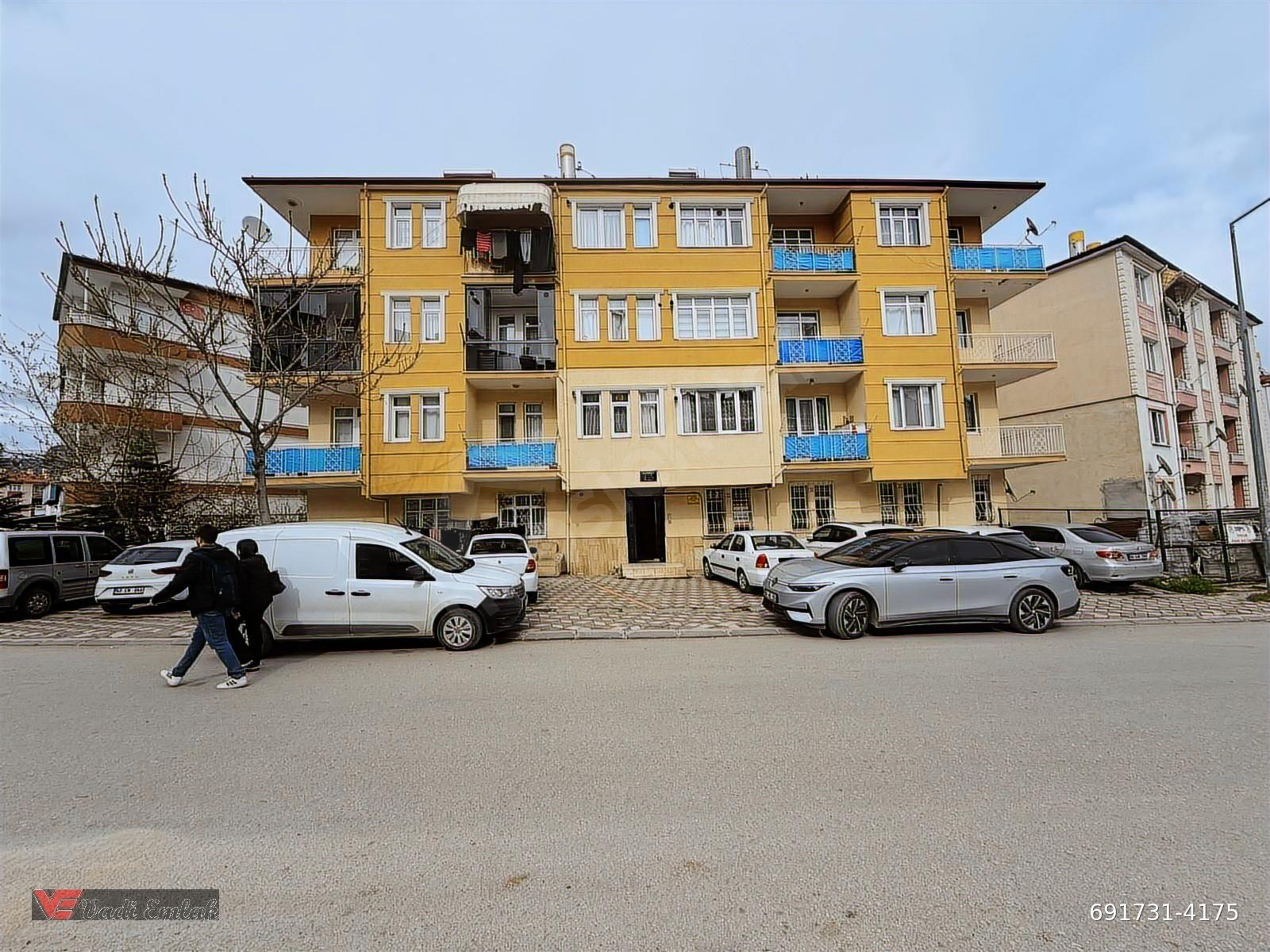 YEŞİLIRMAK MAHALLESİNDE 3+1 SATILIK DAİRE | VADİ EMLAK
