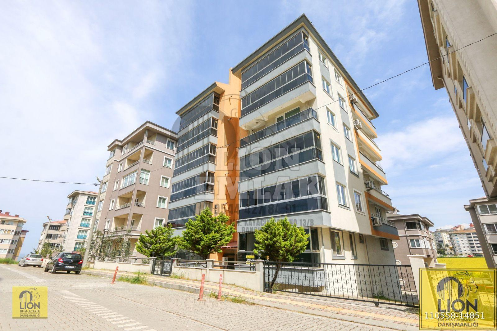 🟨⬛LION EMLAK'TAN PAŞAKENT MAHALLESİNDE KIYMETLİ KONUMDA FIRSAT 1+1 SATILIK DAİRE⬛🟨
