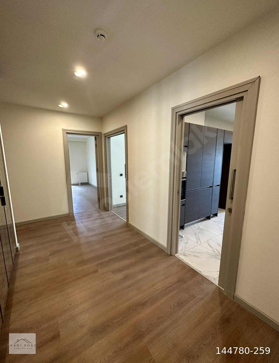 AVANGART İSTANBUL VADİ CEPHELİ 4+1 HARİKA KONUM BOŞ GÜNCEL DAİRE