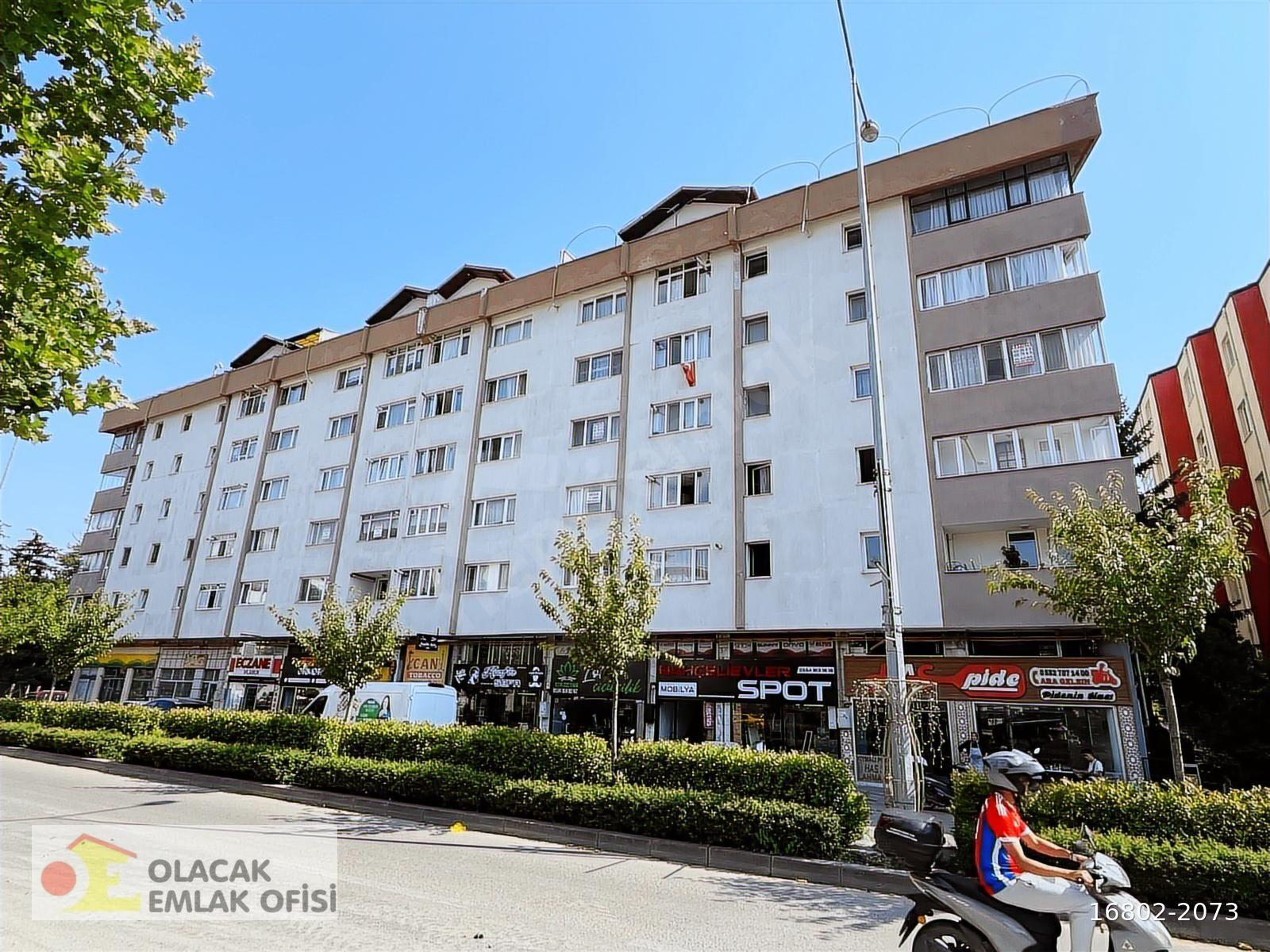 TABAKLAR MAHALLESİNDE CADDE CEPHELİ 3+1 SATILIK DAİRE