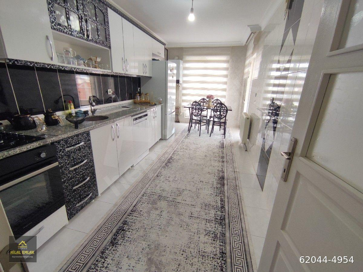 HİLAL'DEN KARAPÜRÇEK UÇAKLI PARK MEVKİ 3+1 ARA KAT ÇİFT BANYO KİLER