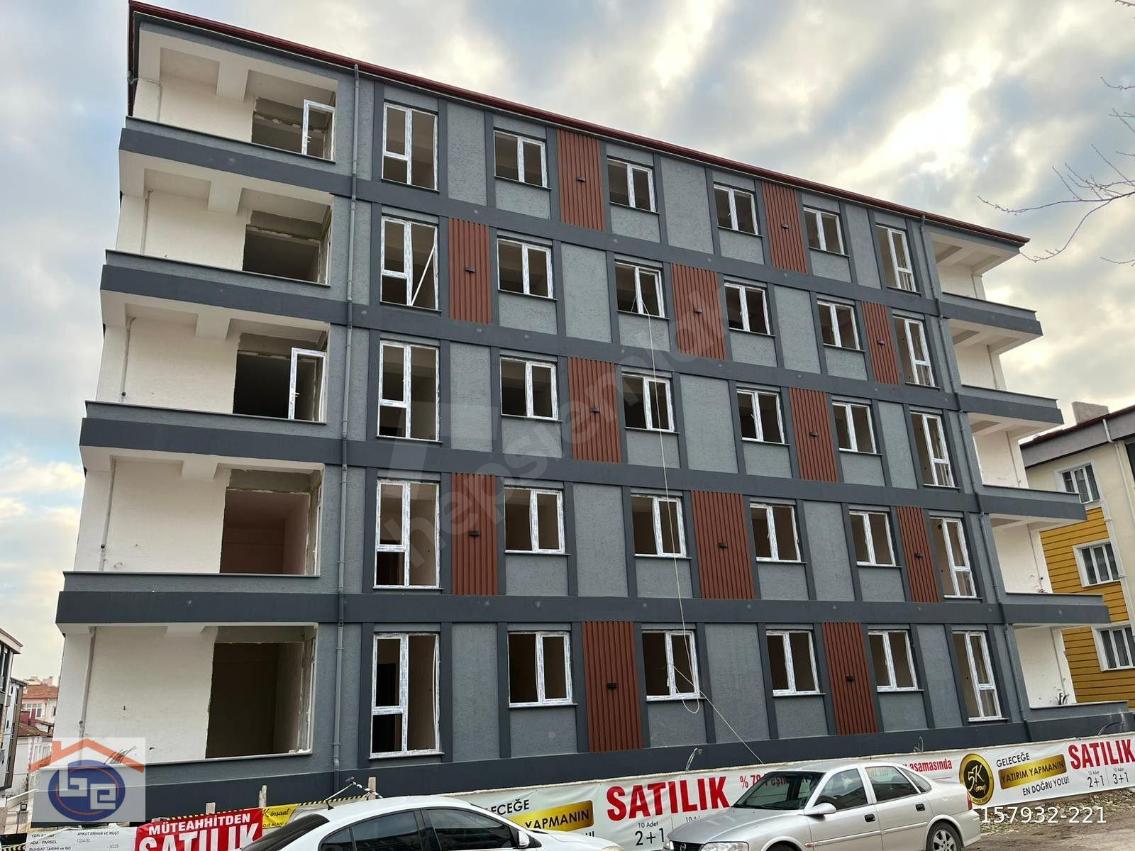 BAYLAN'DAN MAHSEN MAH. MÜEZZİNZADE HIFZI SOK. SIFIR 2+1 DAİRELER