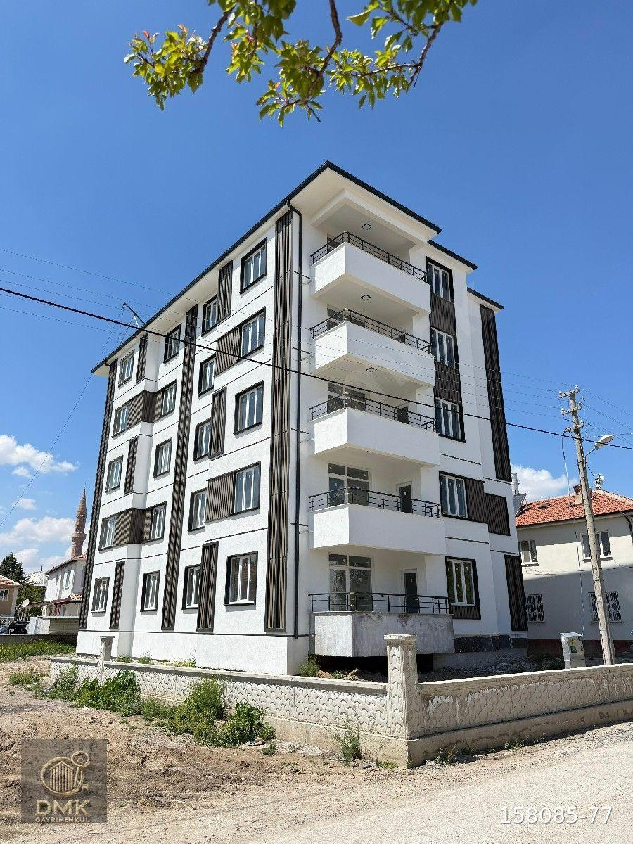 DMK GAYRİMENKULDEN SATILI GENİŞ FERAH 2+1 SIFIR DAİRELER