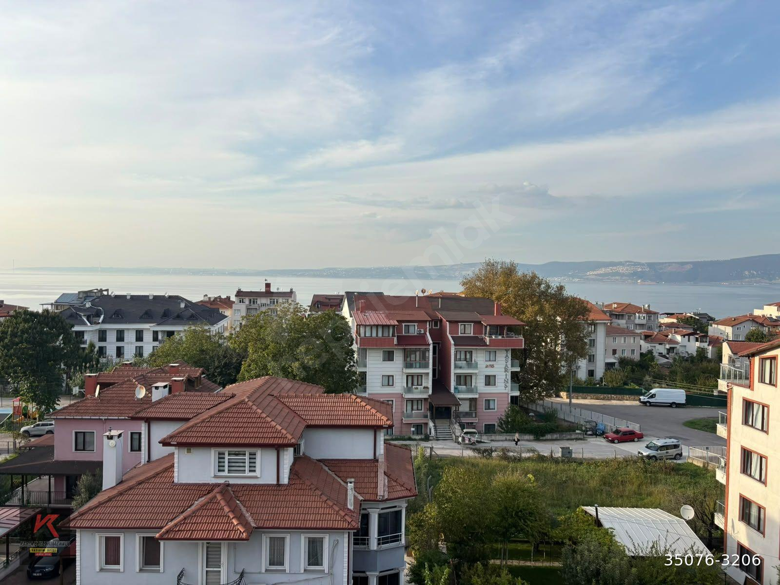 KARDEŞTEN EREĞLİDE SAHİLE YAKIN, DENİZ MANZARALI SATILIK 3+1