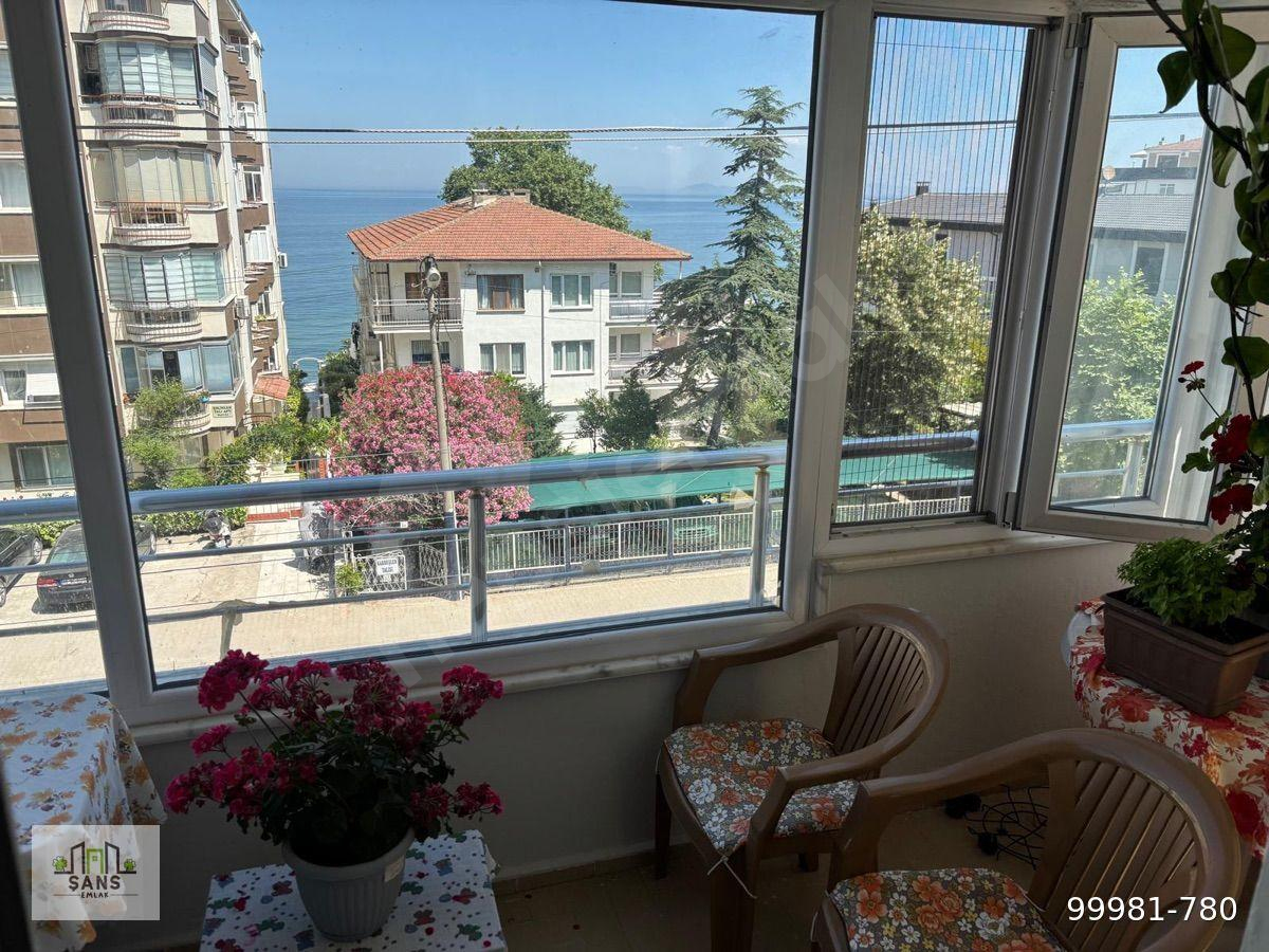 Çınarcık Çamlık’ta Asansörlü Binada, Deniz Manzaralı, Eşyalı Geniş 2+1 Satılık Daire! 🌊🏡