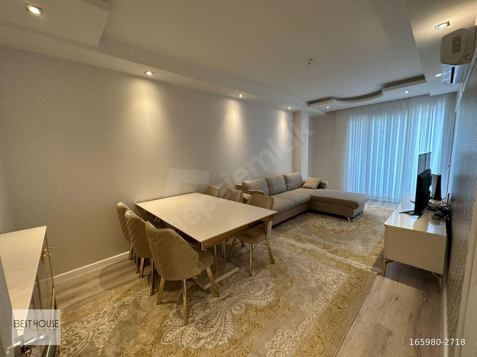 ALANYA MAHMUTLAR'DA LÜKS DİZAYNLI FULL AKTİVİTELİ SİTEDE 2+1 SATILIK DAİRE
